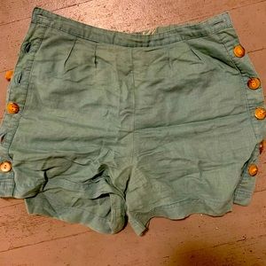 KIMCHI BLUE (URBAN OUTFITTERS) Button up side shorts
